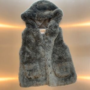 Zara Girls Grey Vest - Size 5-6 -AMAZING CONDITION